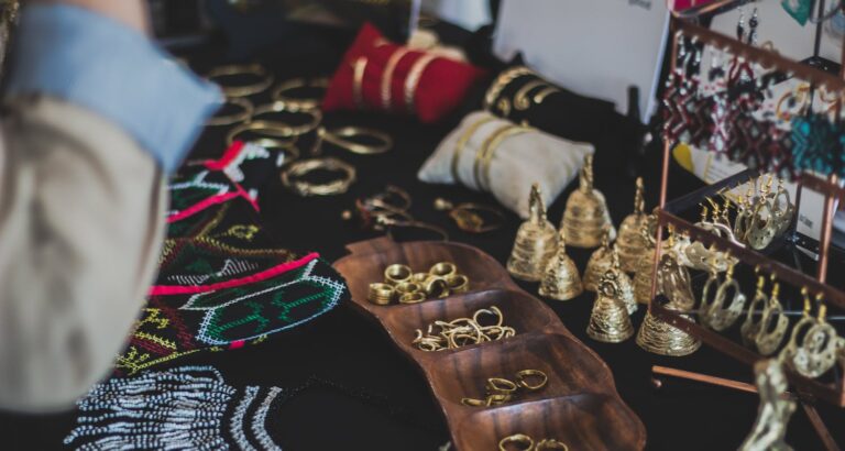 Tips For Starting A Jewelry Buying Business