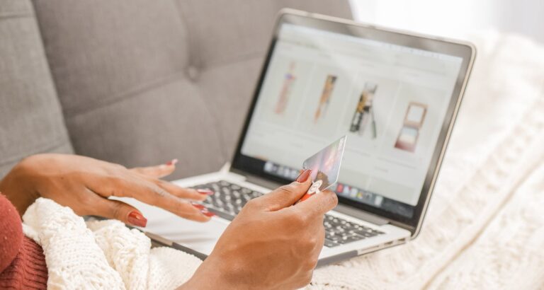 These Tips And Tricks Make Online Shopping A Snap